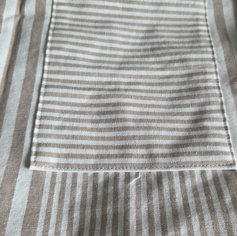 Sur La Table Striped Beige & White Apron with Front Pockets